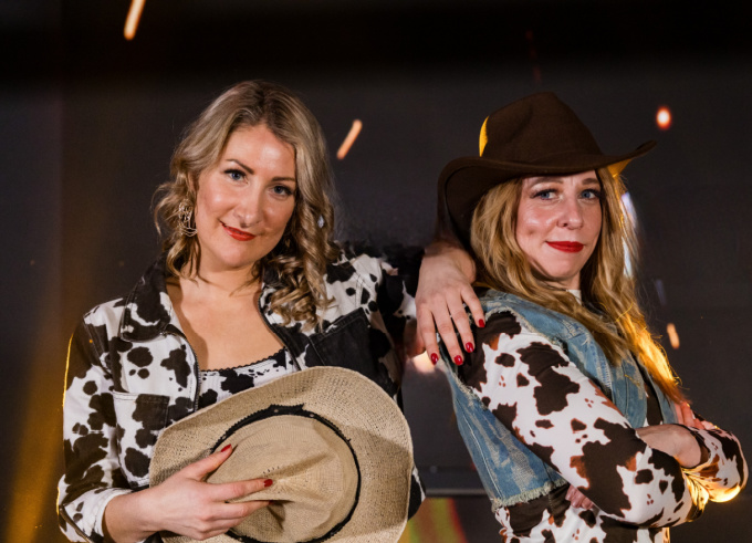 Belles in Boots Duo - Quinn Artistes Entertainment